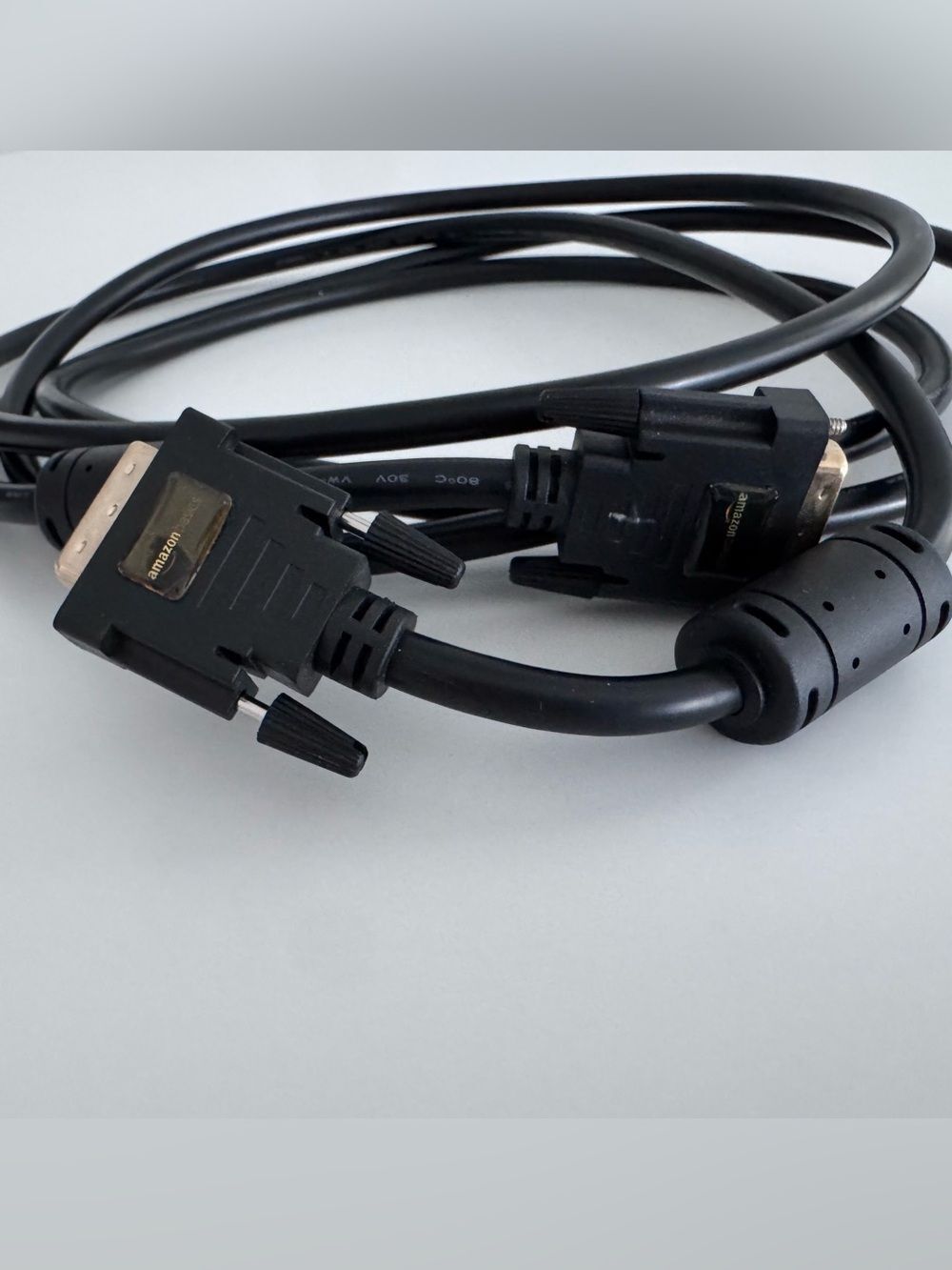 Dual-Link DVI-D (Digital Visual Interface-Digital) Male-to-Male Cable 10 FT